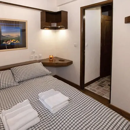 Nest In The Village 阿拉霍瓦